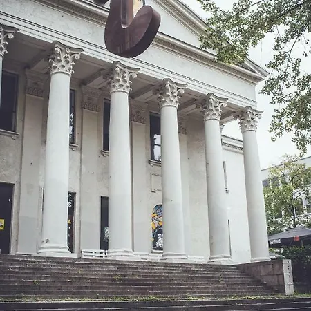 Guest house In Old Town + Stations Vilnius